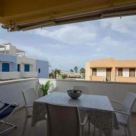 Mare Fuori Apartment