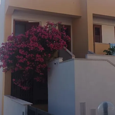 Mare Fuori Apartment *